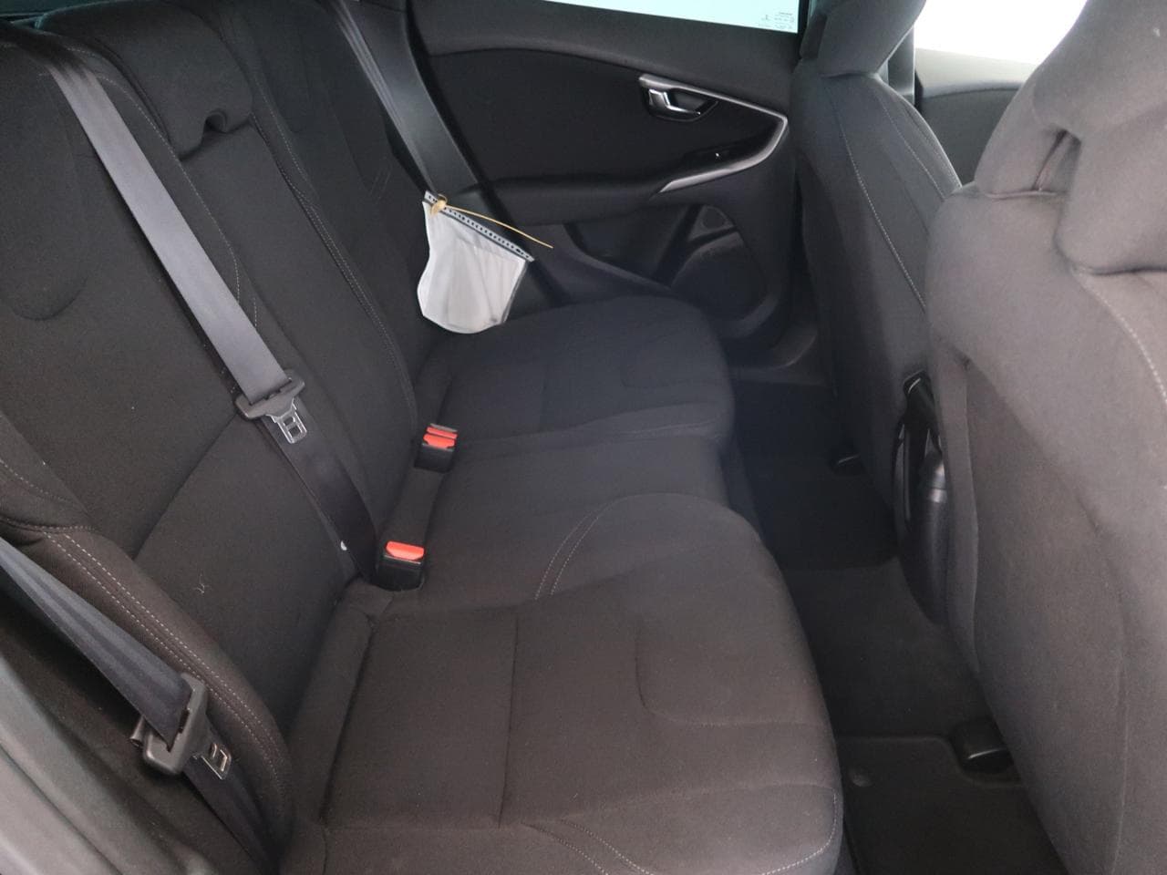 2014 Volvo V40 - 13