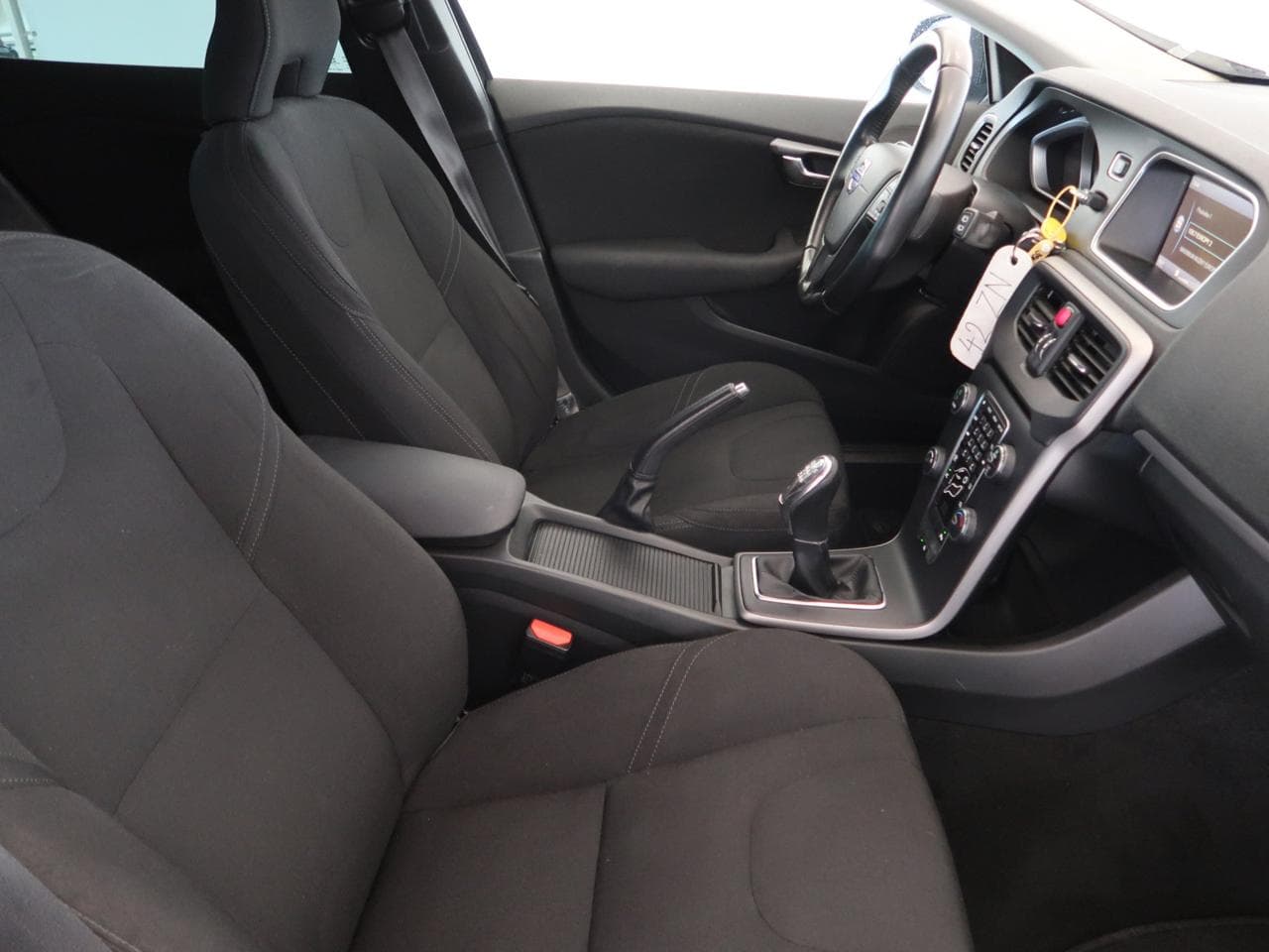 2014 Volvo V40 - 12
