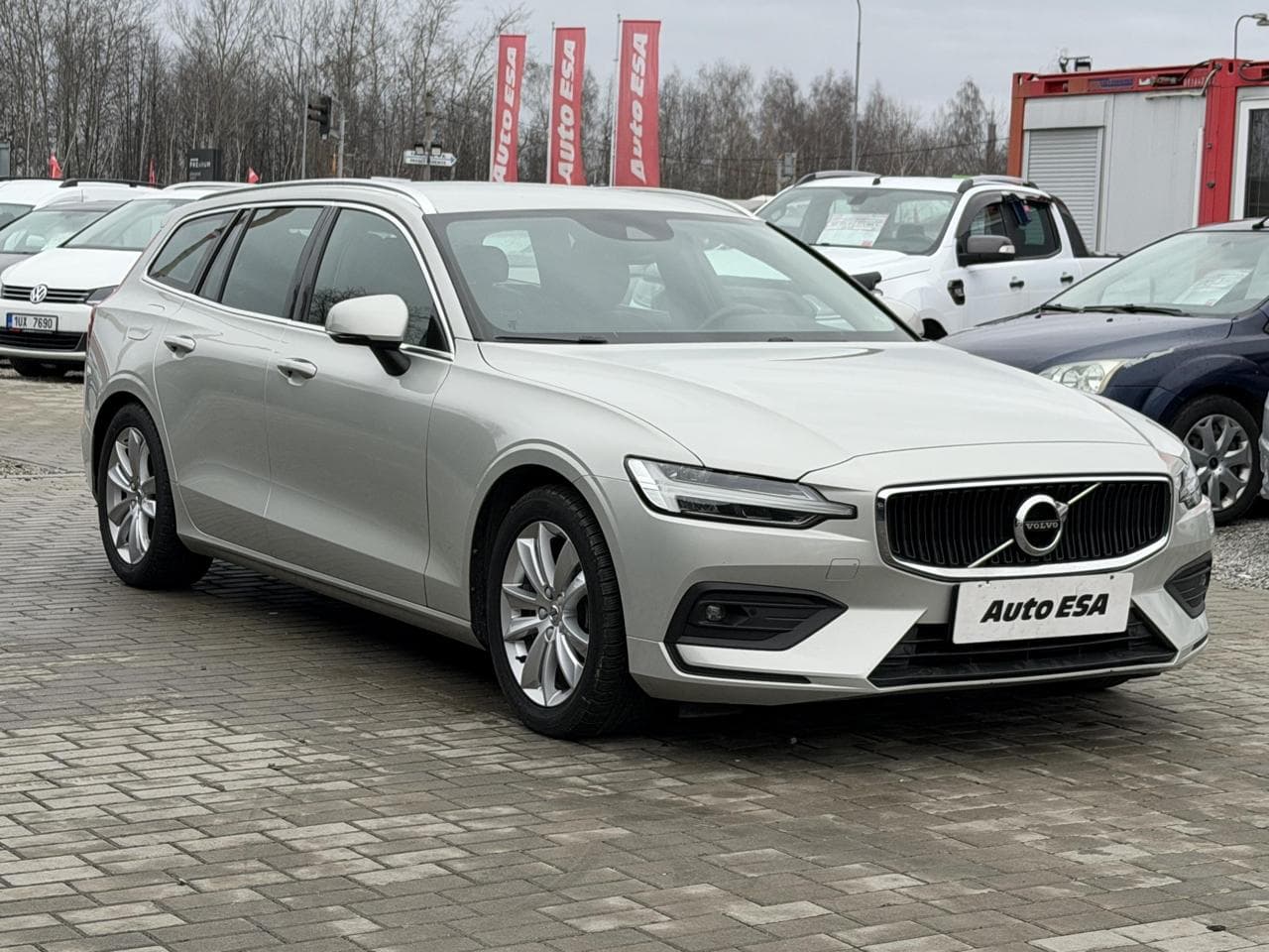 2018 Volvo V60