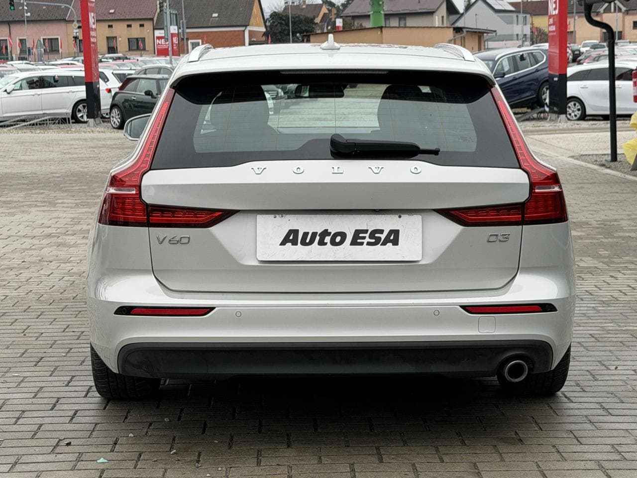 2018 Volvo V60 - 5