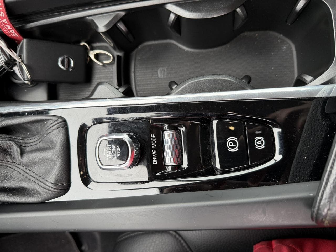 2018 Volvo V60 - 20