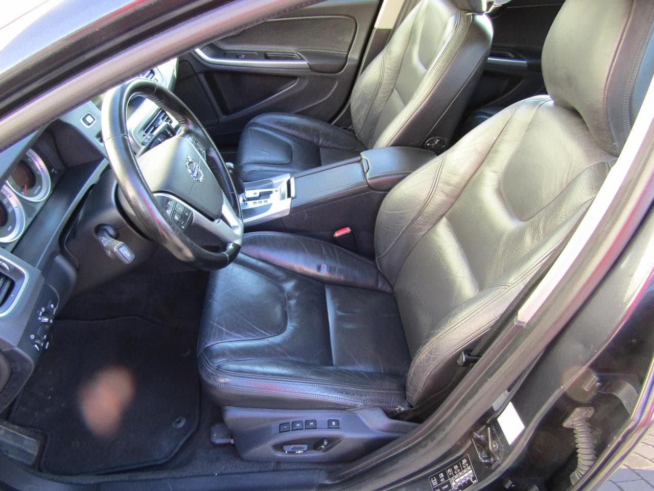 2011 Volvo V60 - 9