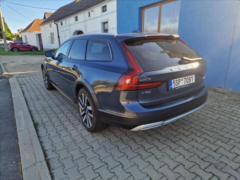2021 Volvo V90 - 4