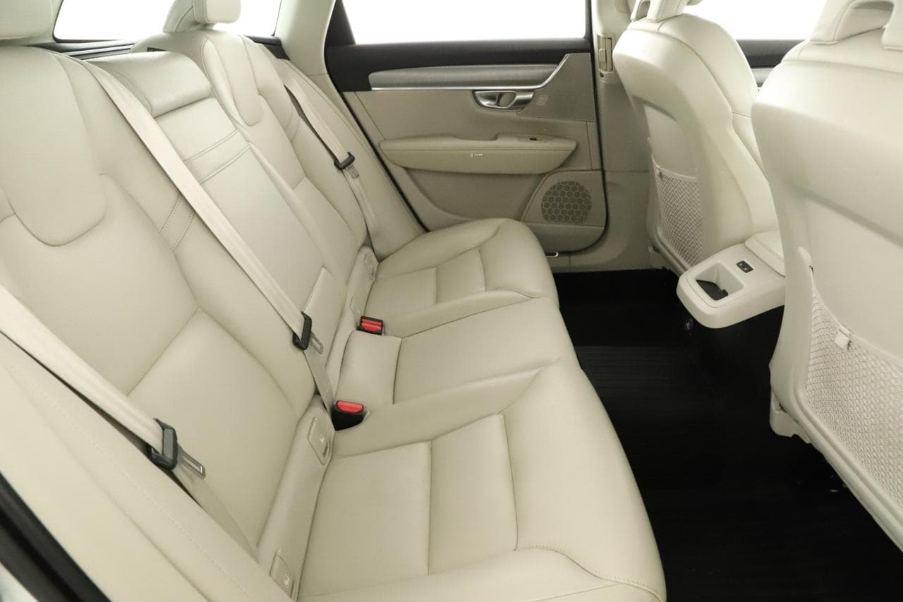 2018 Volvo V90 - 11