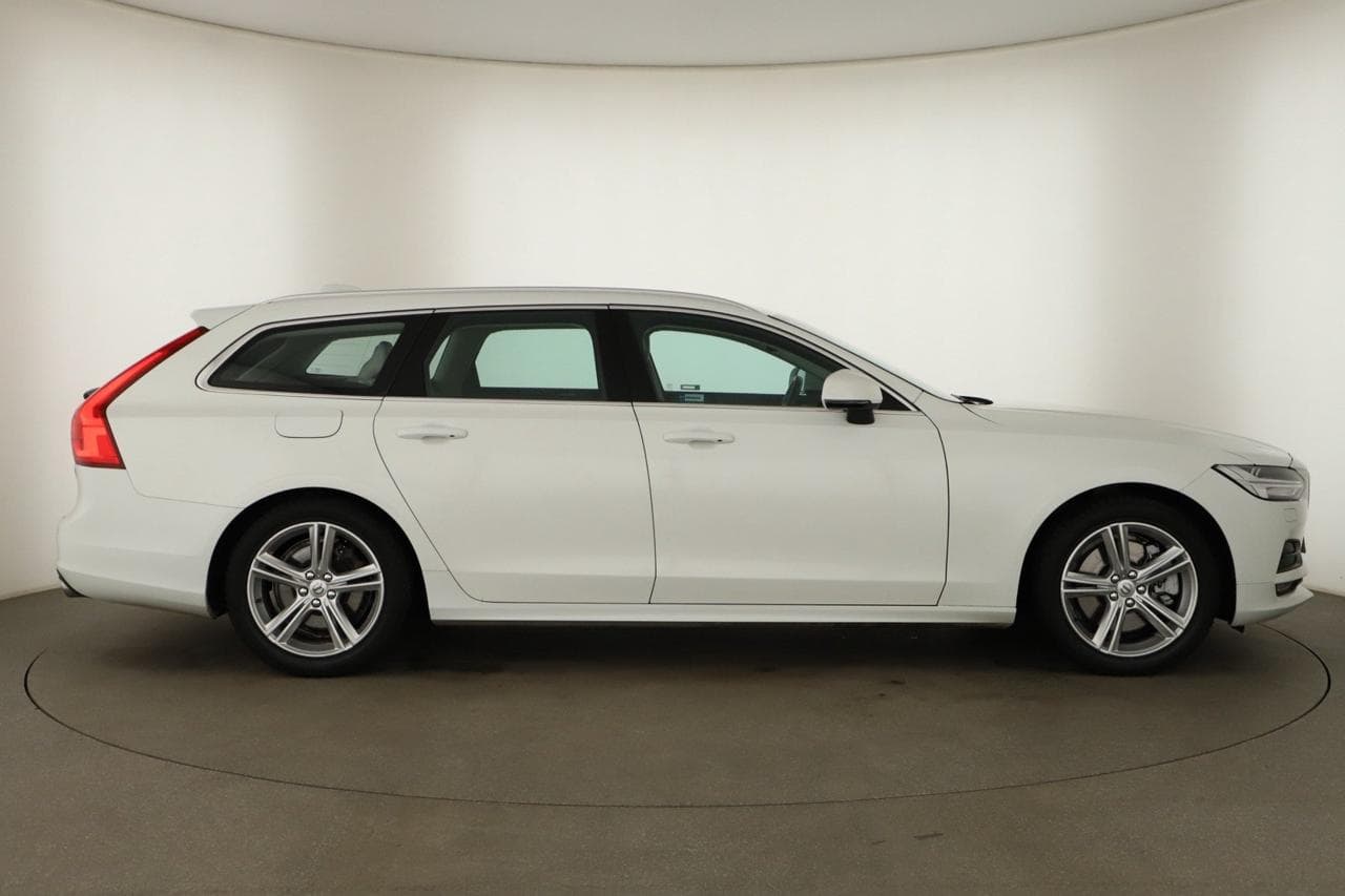 2018 Volvo V90 - 8