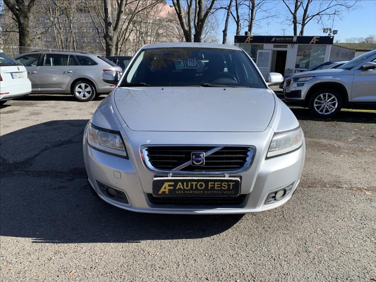 2010 Volvo V50 - 31
