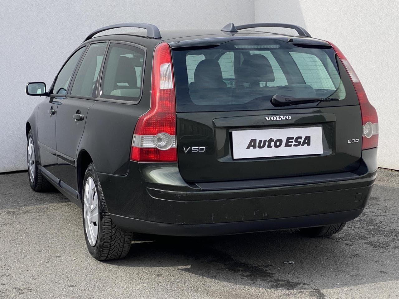 2006 Volvo V50 - 11
