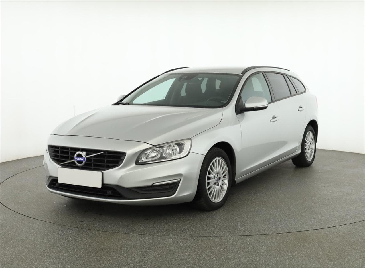 2017 Volvo V60 - 3