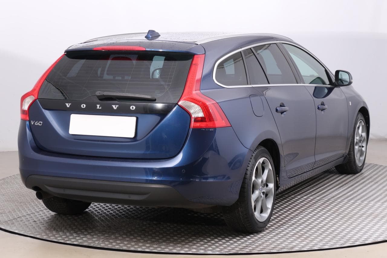 2013 Volvo V60 - 7