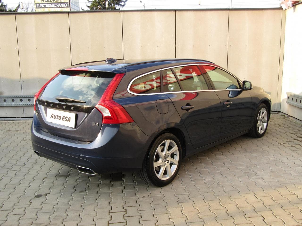 2014 Volvo V60 - 7