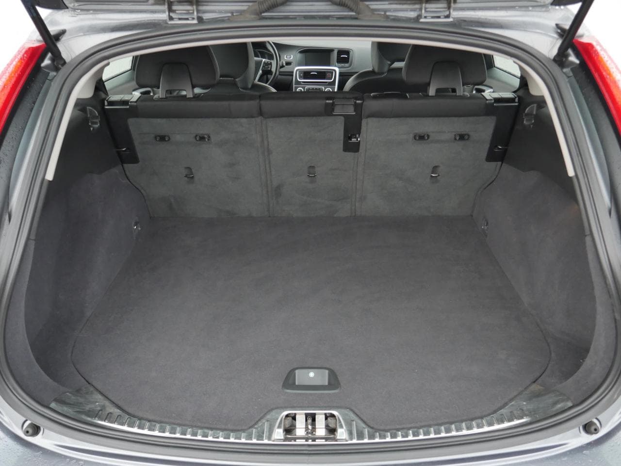 2016 Volvo V60 - 7