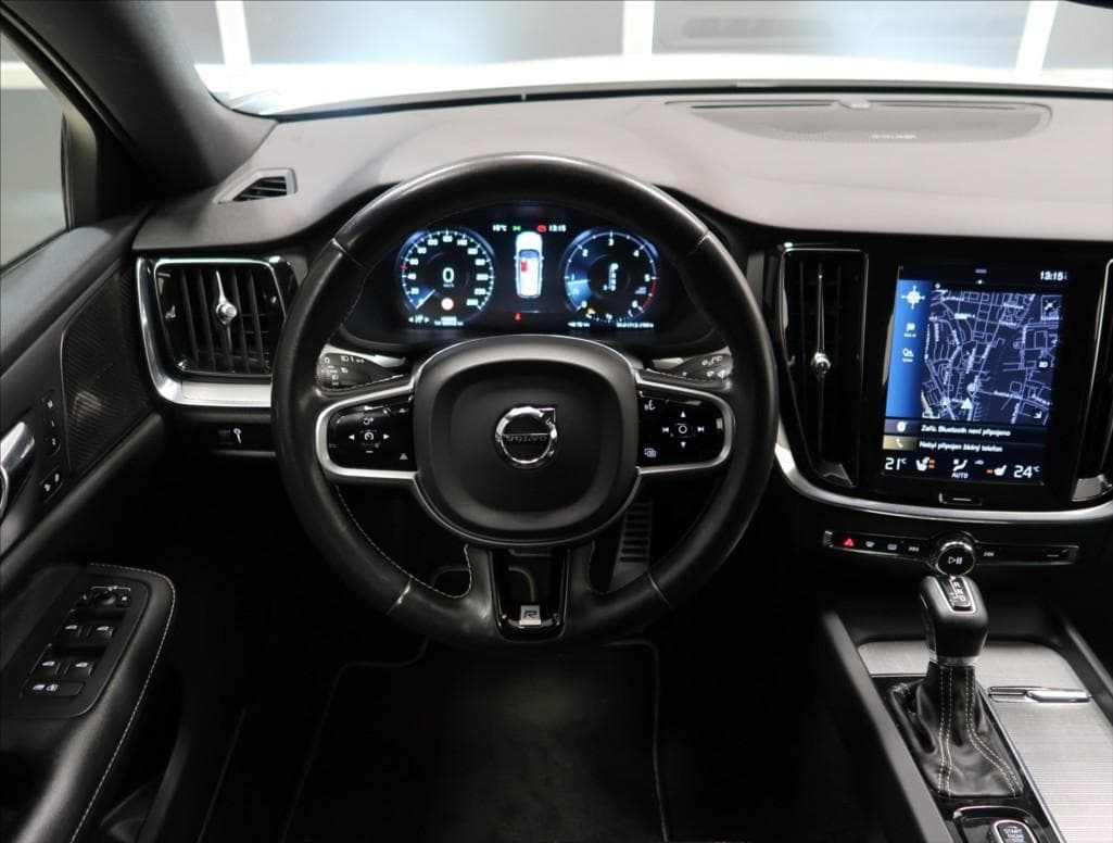 2020 Volvo V60 - 23