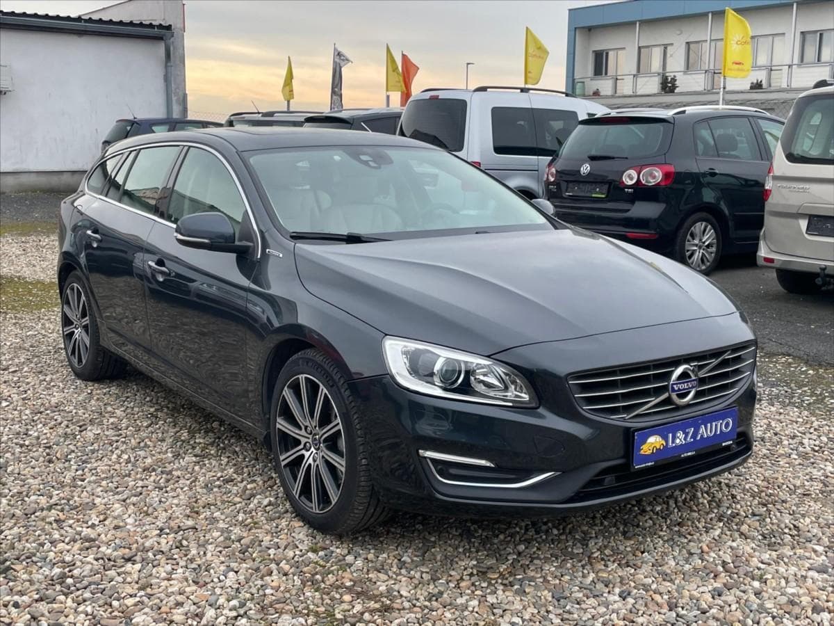 2015 Volvo V60 - 5
