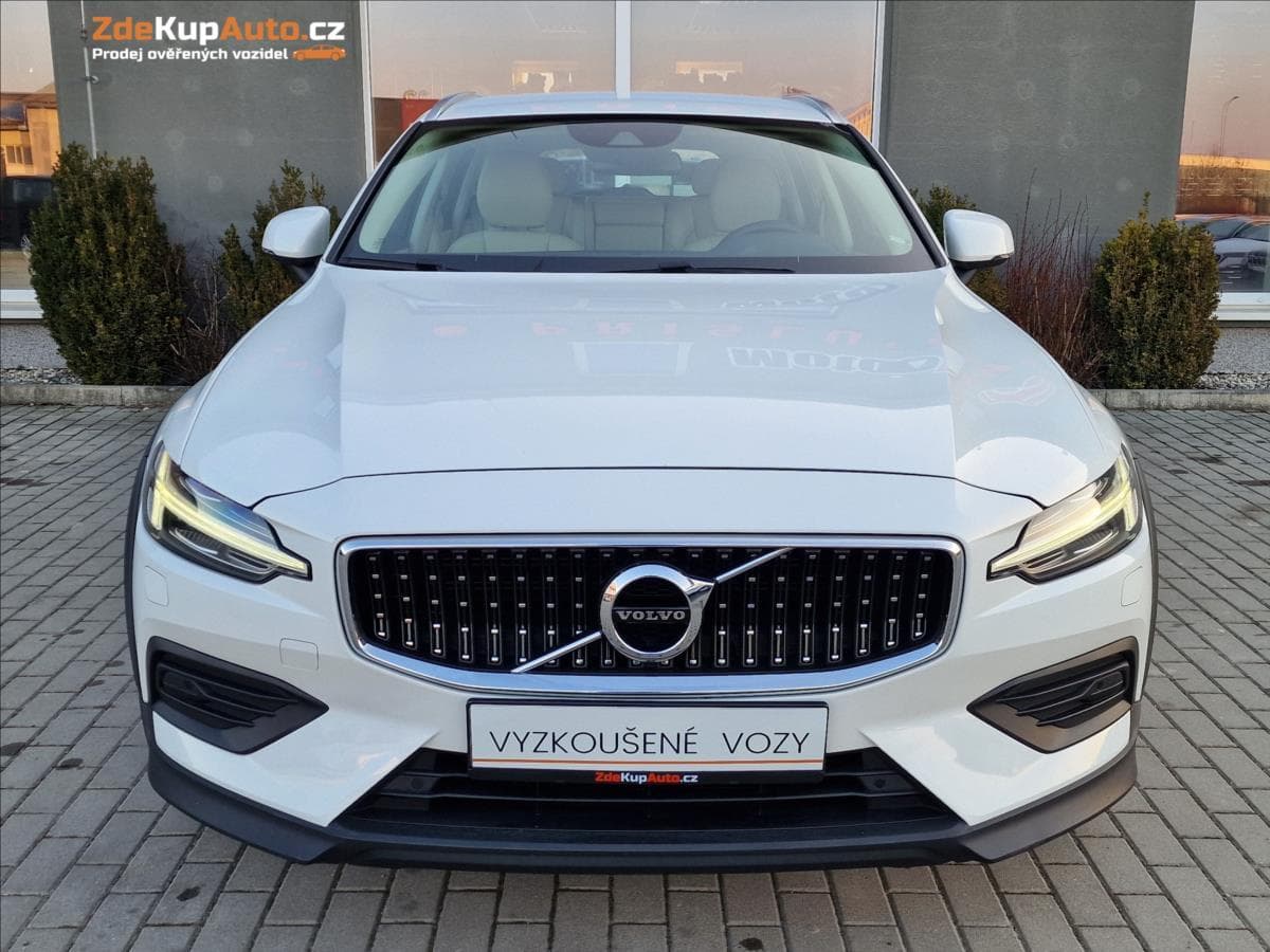 2019 Volvo V60 - 4