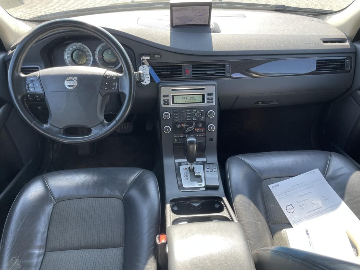 2008 Volvo V70 - 14