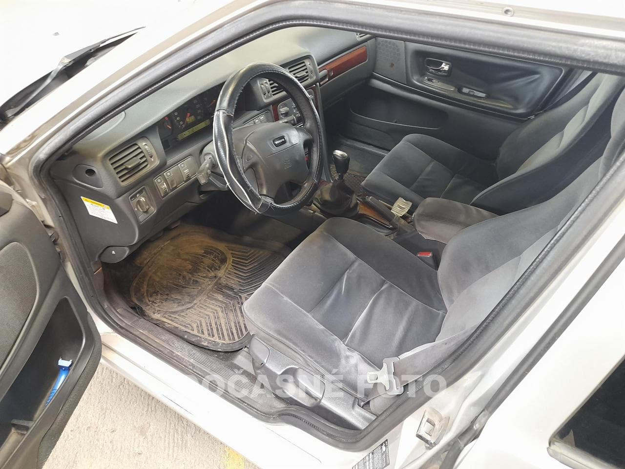 1999 Volvo V70 - 3