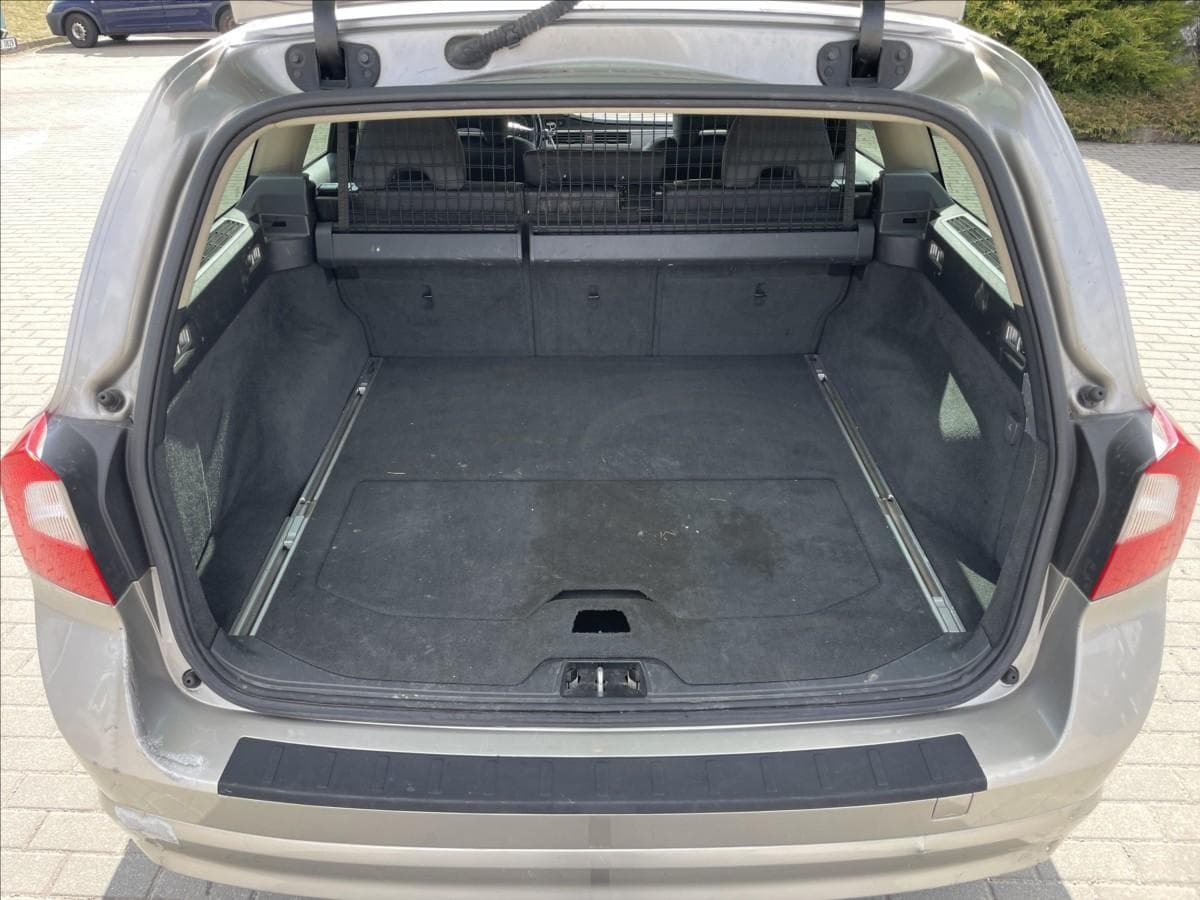 2009 Volvo V70 - 9