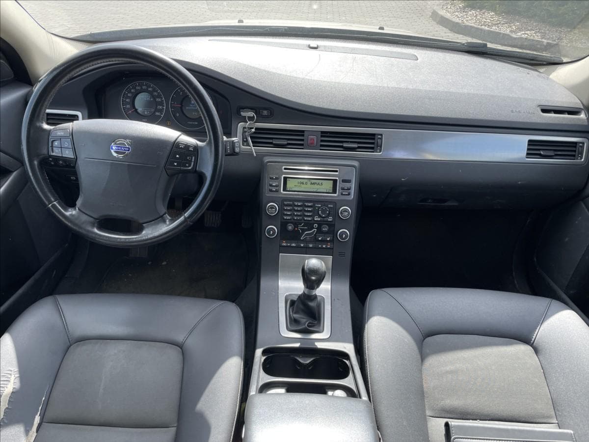 2009 Volvo V70 - 13