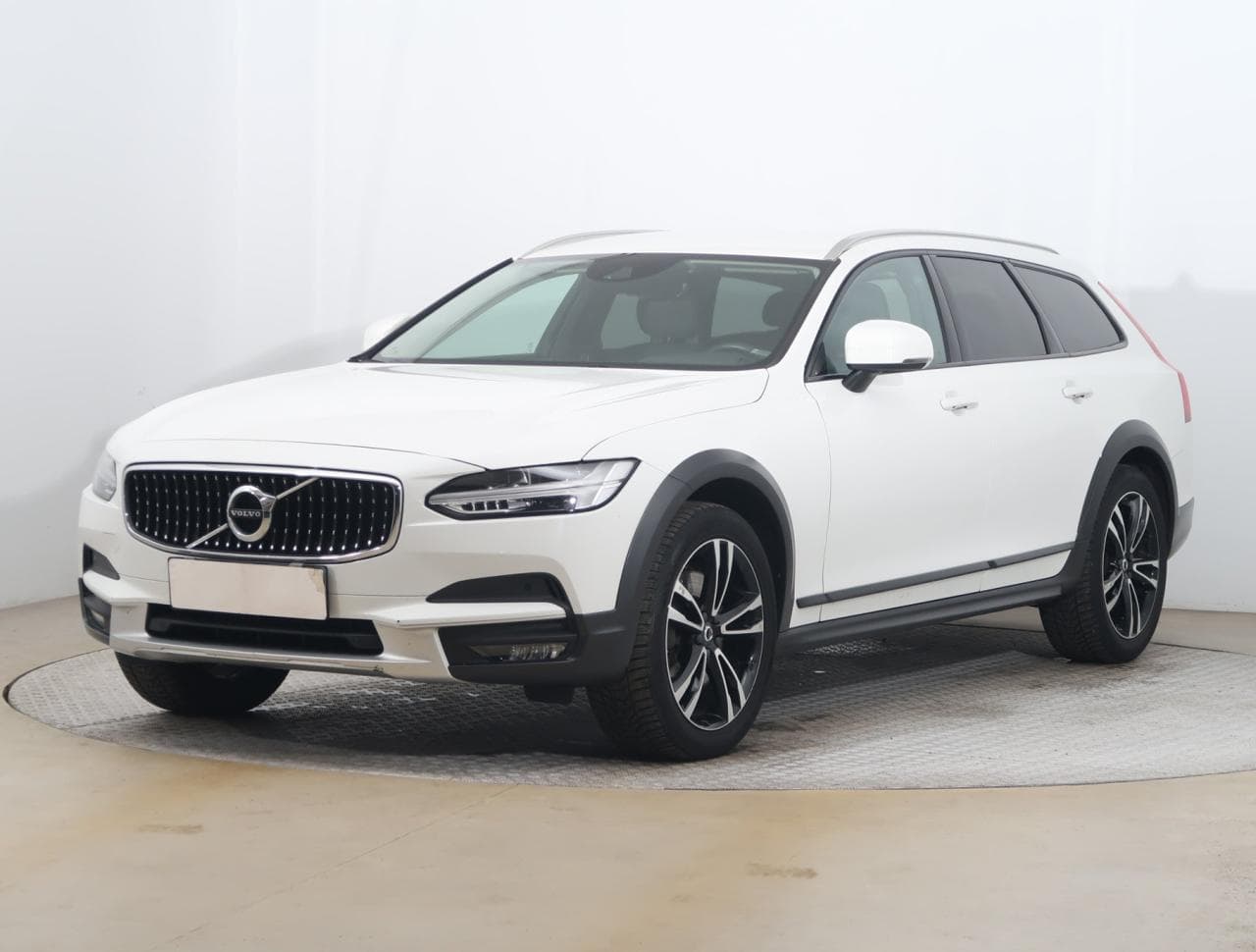 2017 Volvo V90 - 3