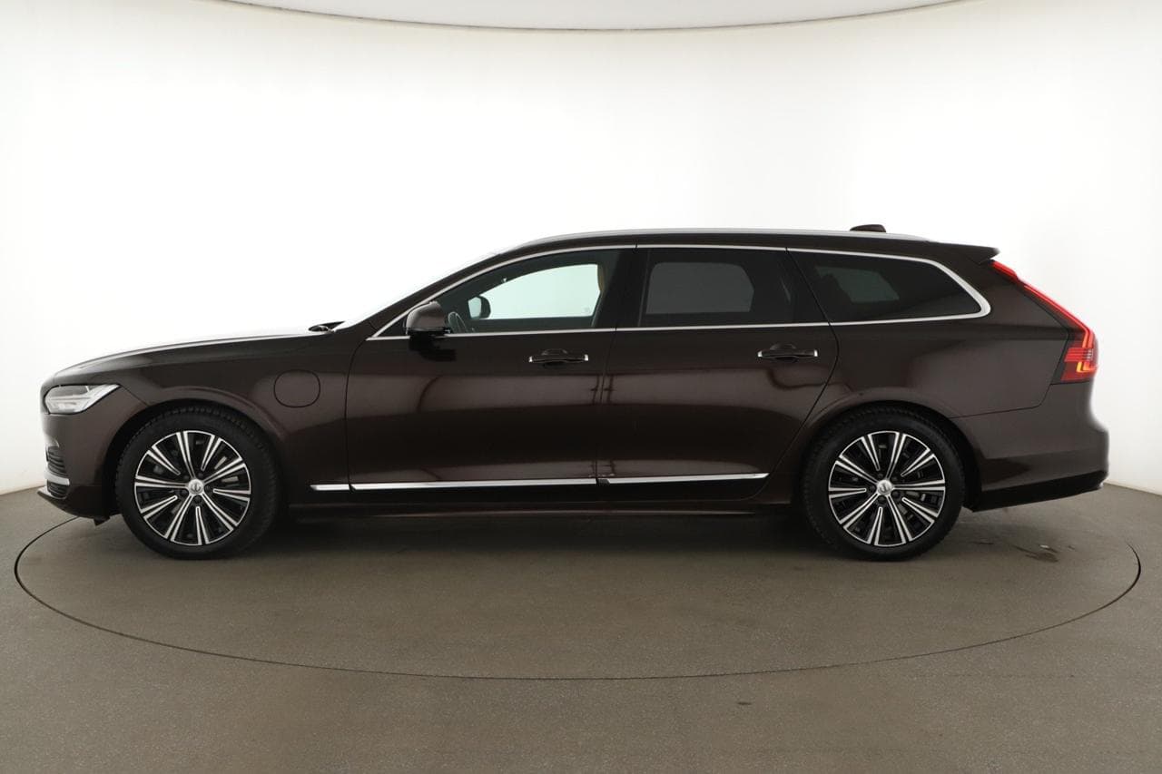 2020 Volvo V90 - 7