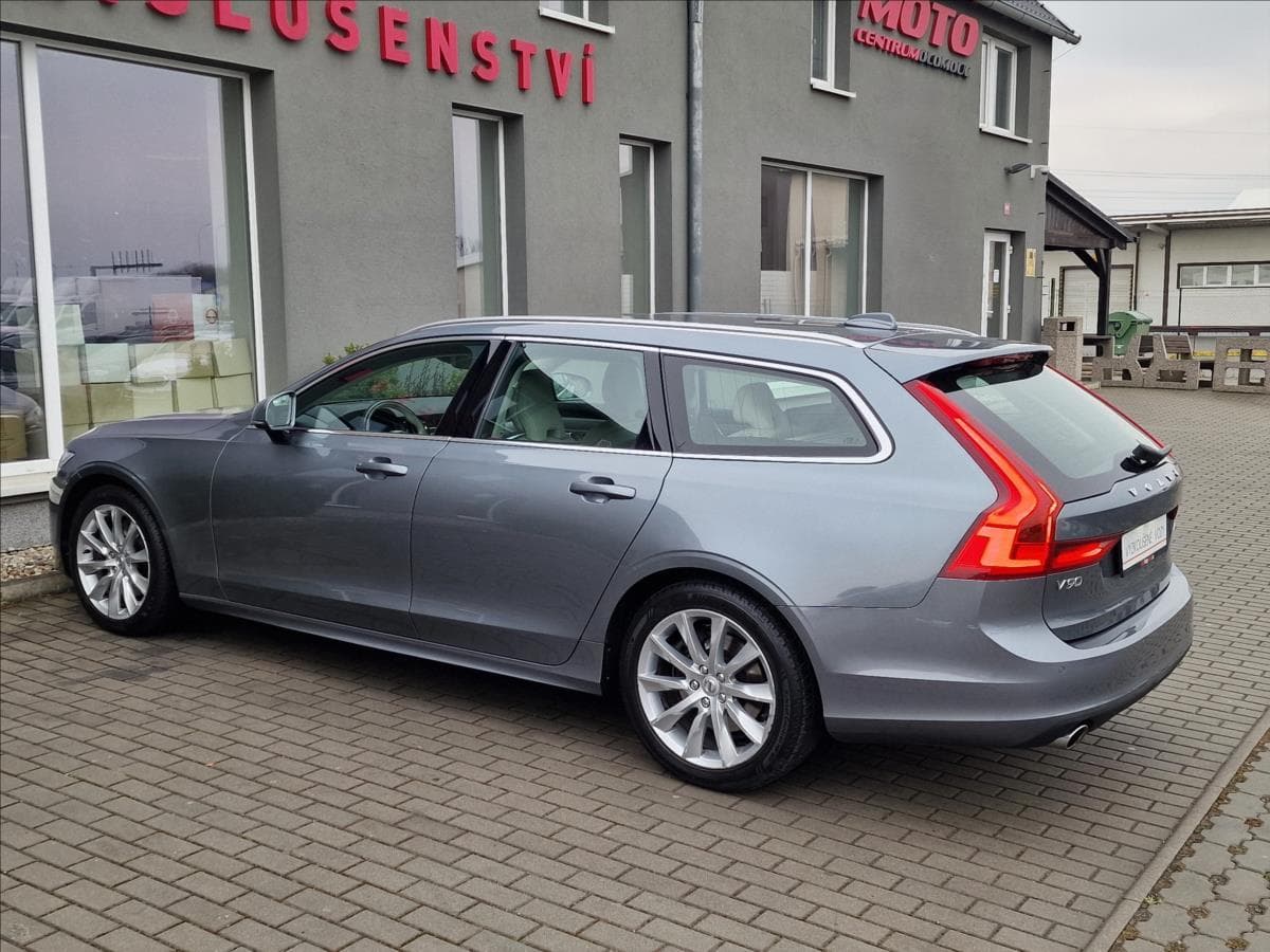 2019 Volvo V90 - 7
