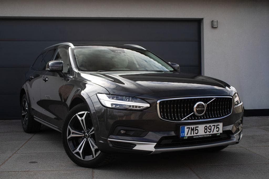 2022 Volvo V90 - 5