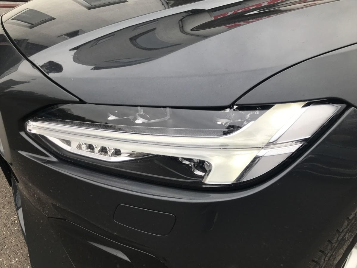 2018 Volvo V90 - 19