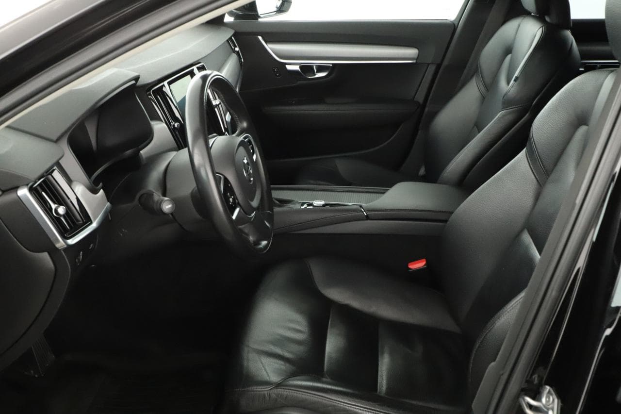 2019 Volvo V90 - 12