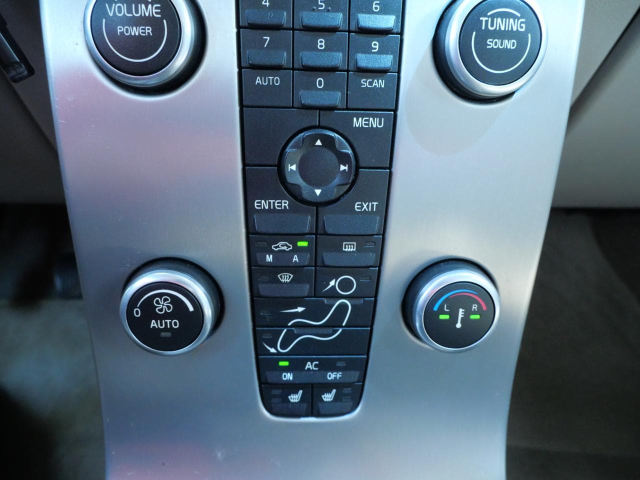 2008 Volvo V50 - 17