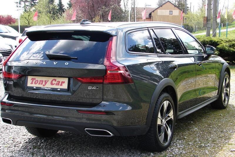 2021 Volvo V60 - 6