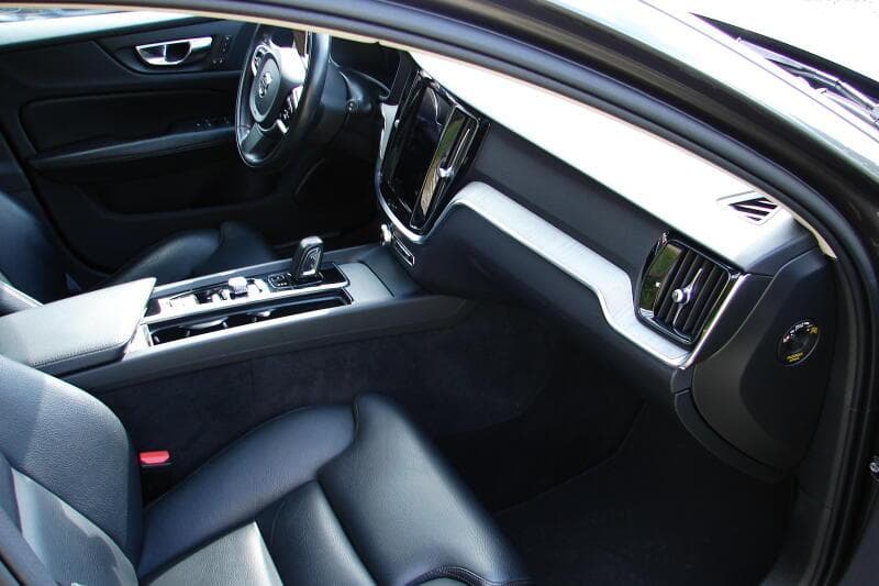 2021 Volvo V60 - 10