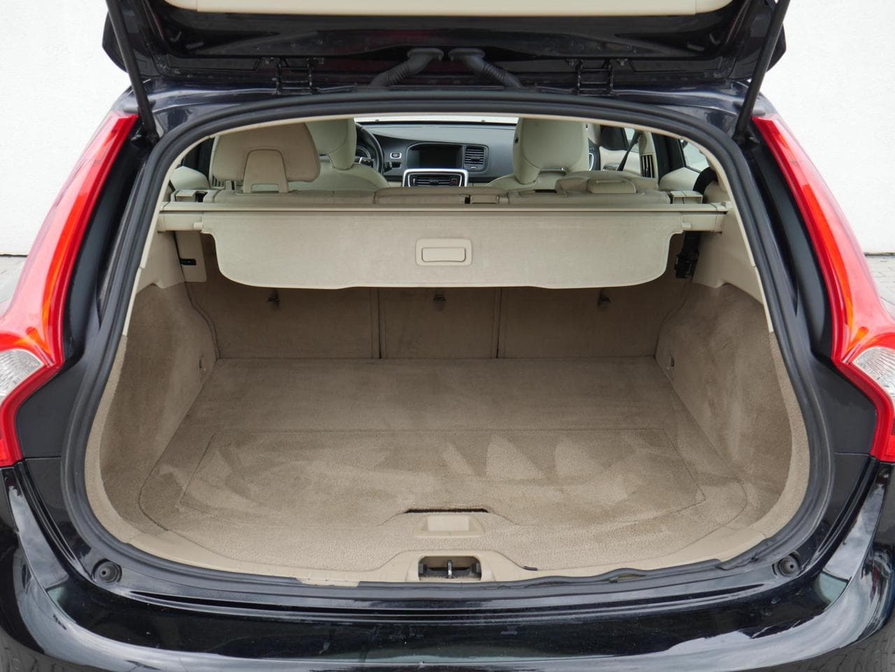 2011 Volvo V60 - 7