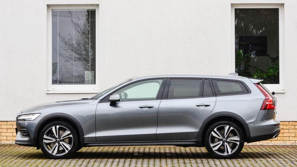 2021 Volvo V60 - 8