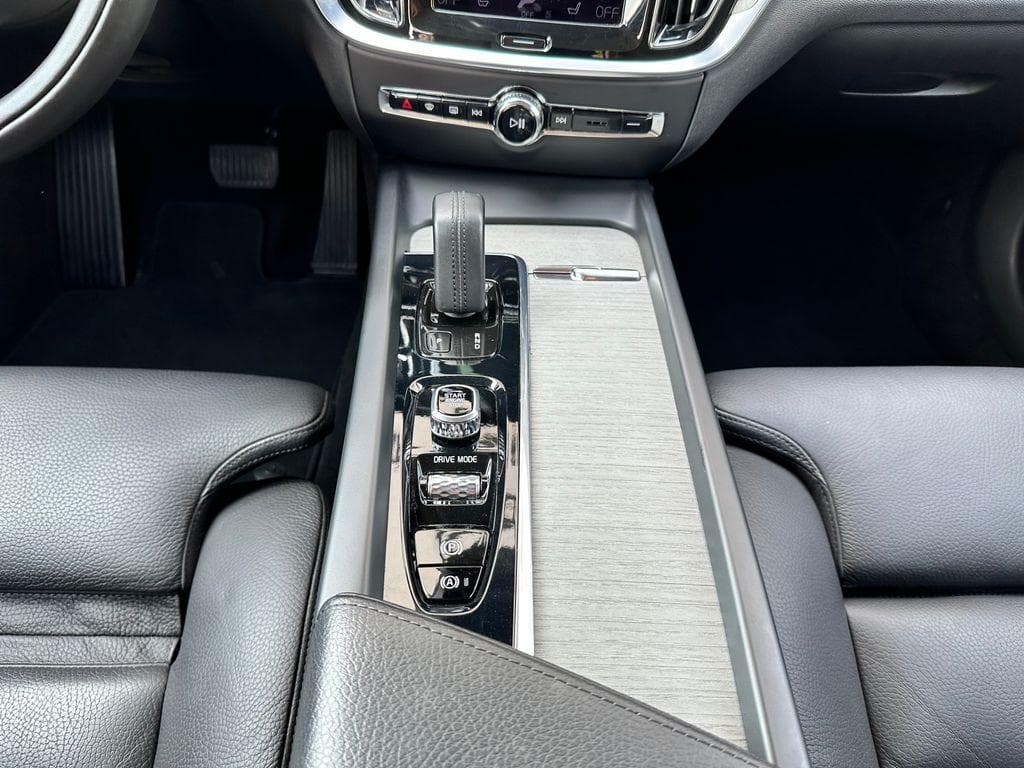 2021 Volvo V60 - 17