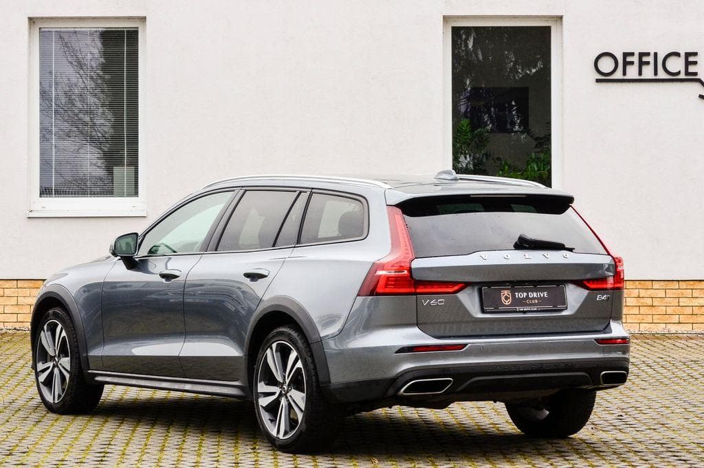 2021 Volvo V60 - 7