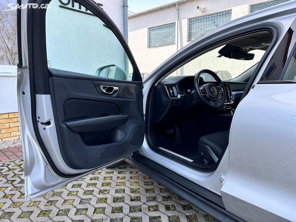 2021 Volvo V60 - 7