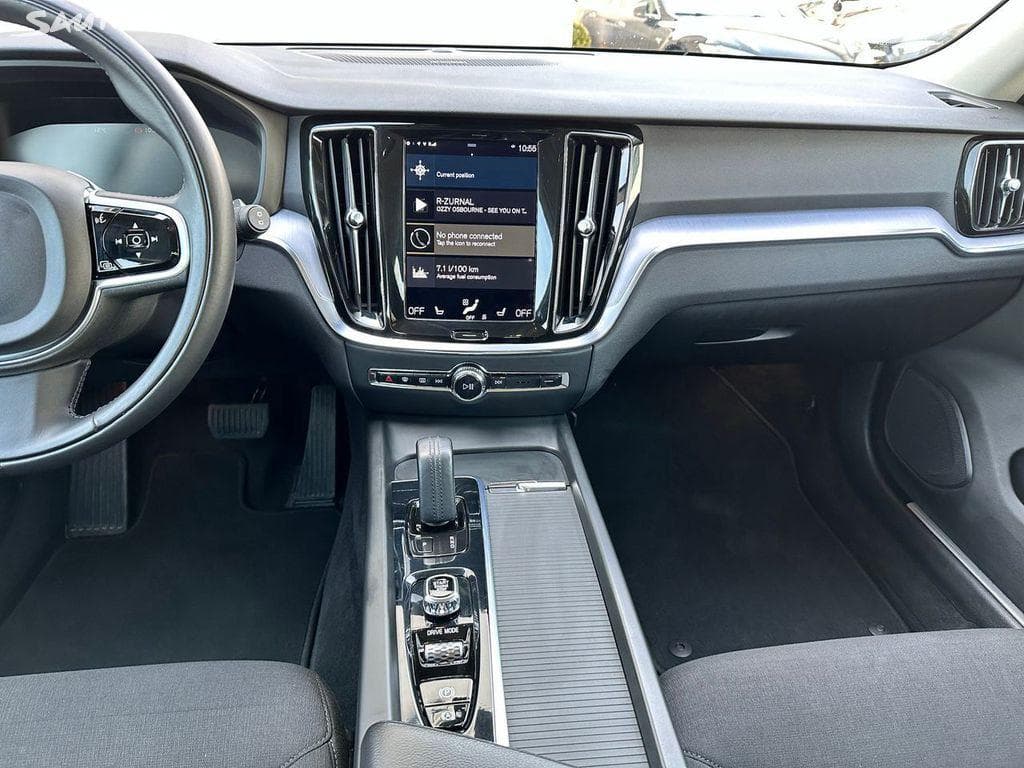2021 Volvo V60 - 12