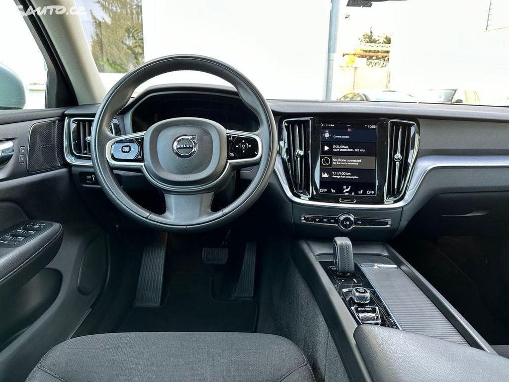 2021 Volvo V60 - 10