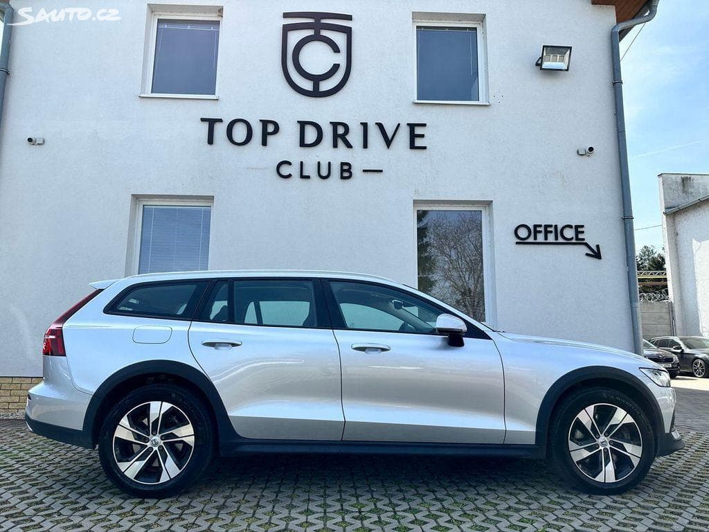 2021 Volvo V60 - 4