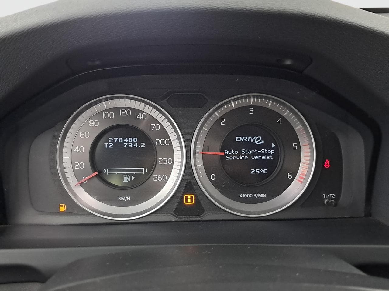2012 Volvo V60 - 30