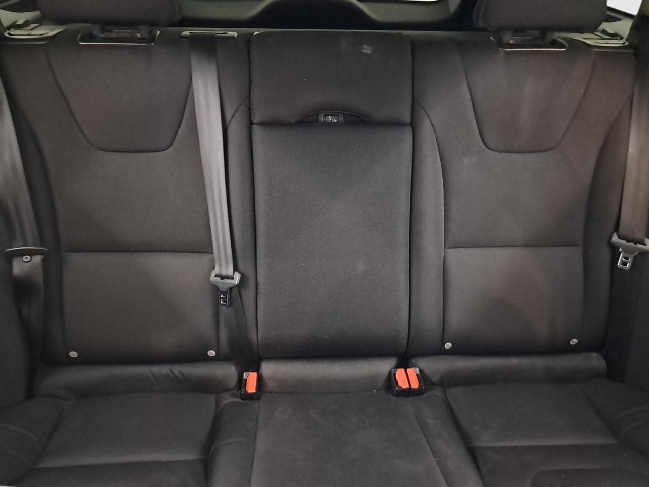 2017 Volvo V60 - 13