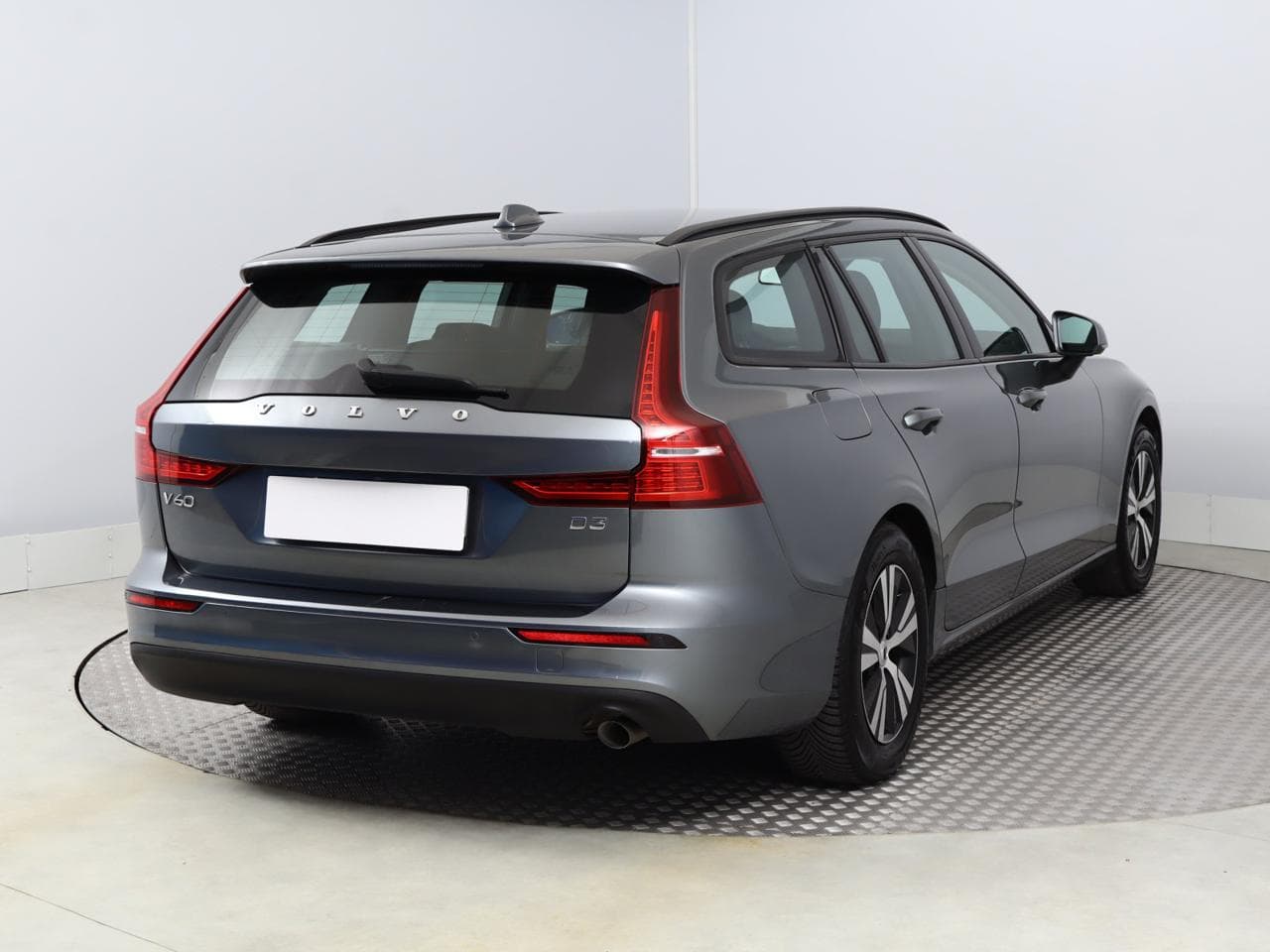 2019 Volvo V60 - 7
