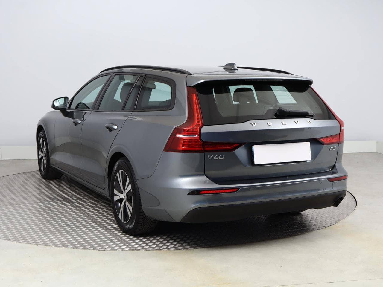 2019 Volvo V60 - 5