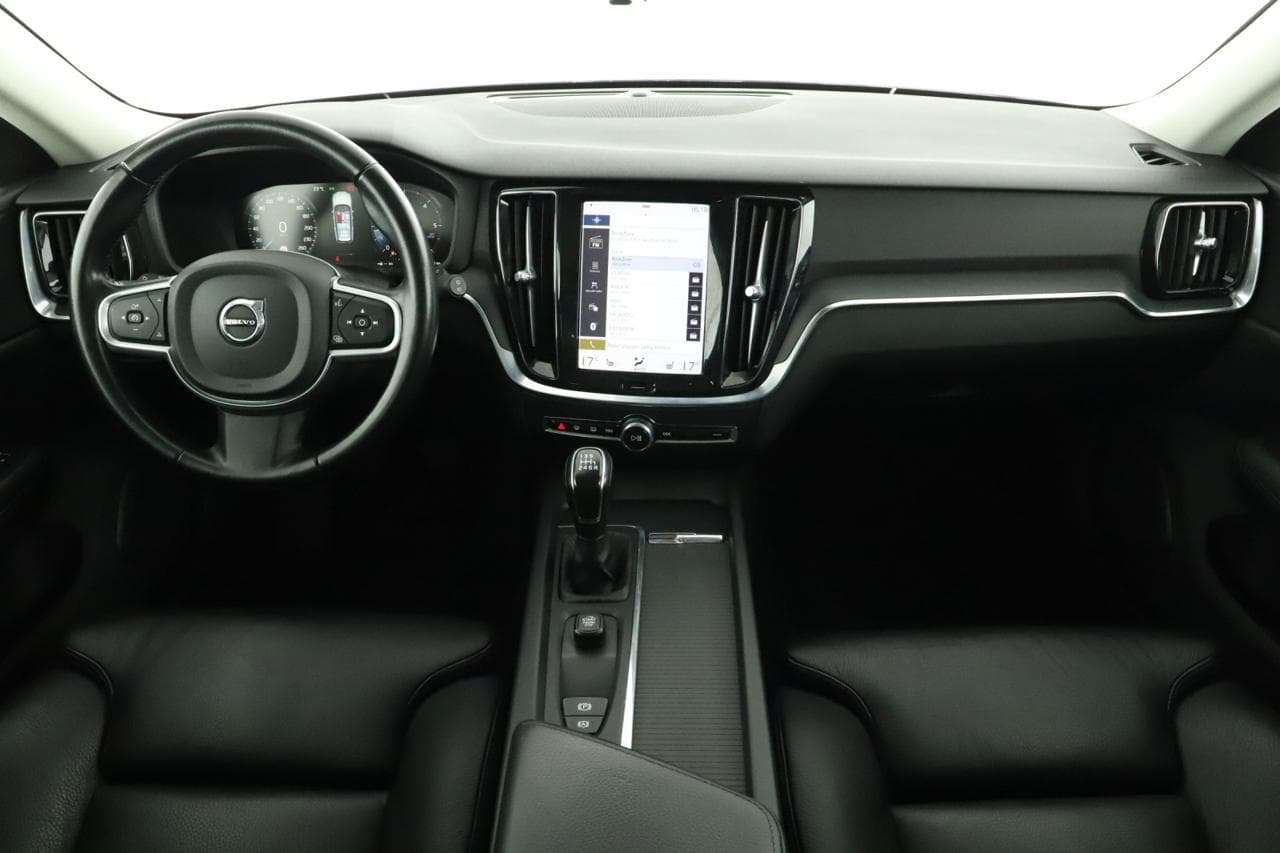 2020 Volvo V60 - 9