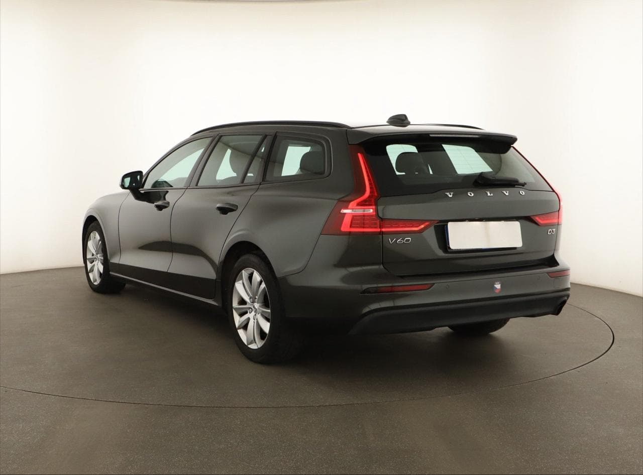 2020 Volvo V60 - 5