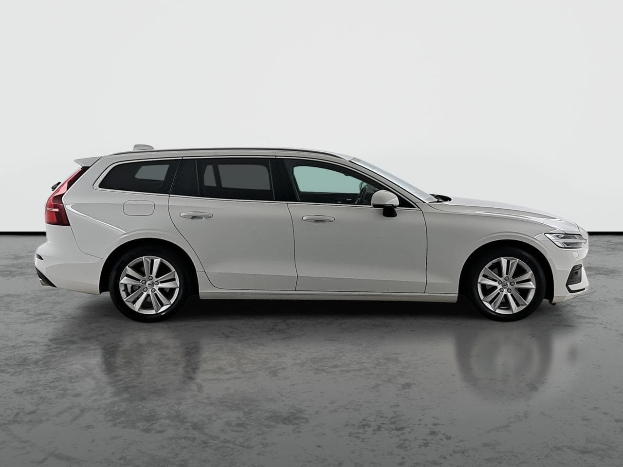 2019 Volvo V60 - 8