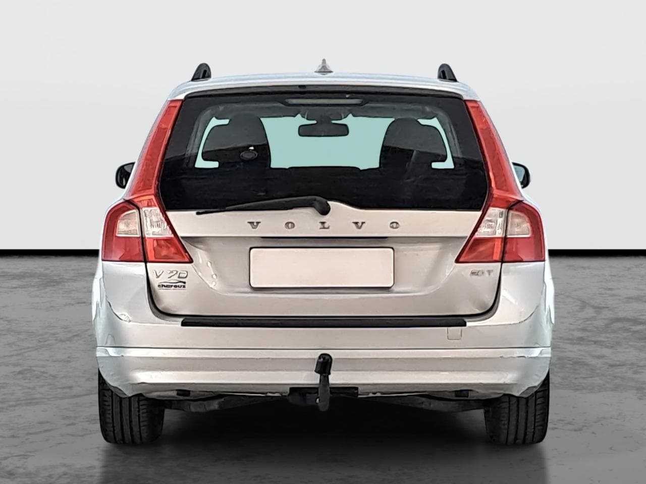 2011 Volvo V70 - 11