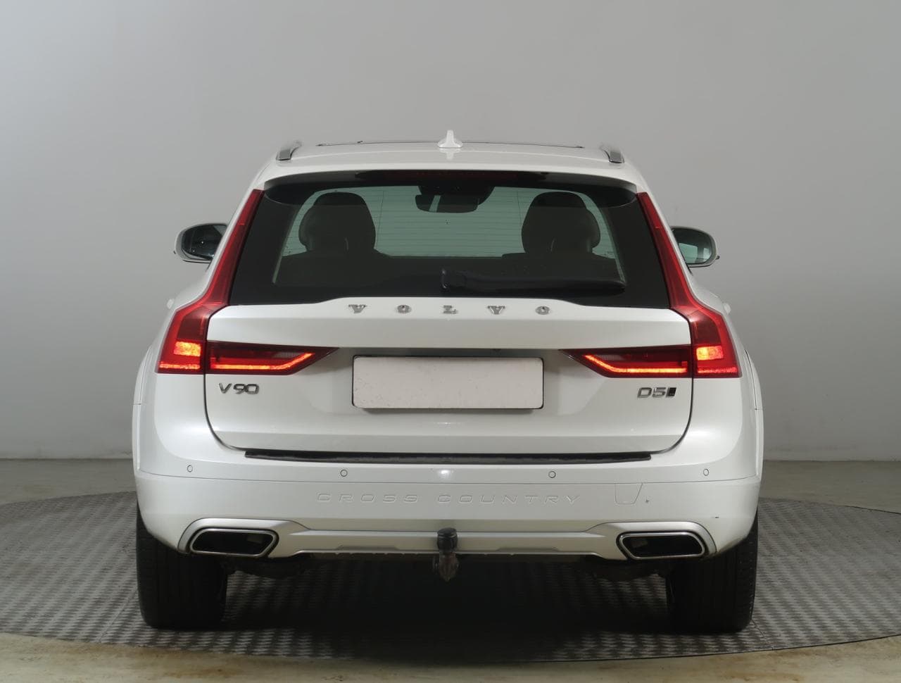 2019 Volvo V90 - 6