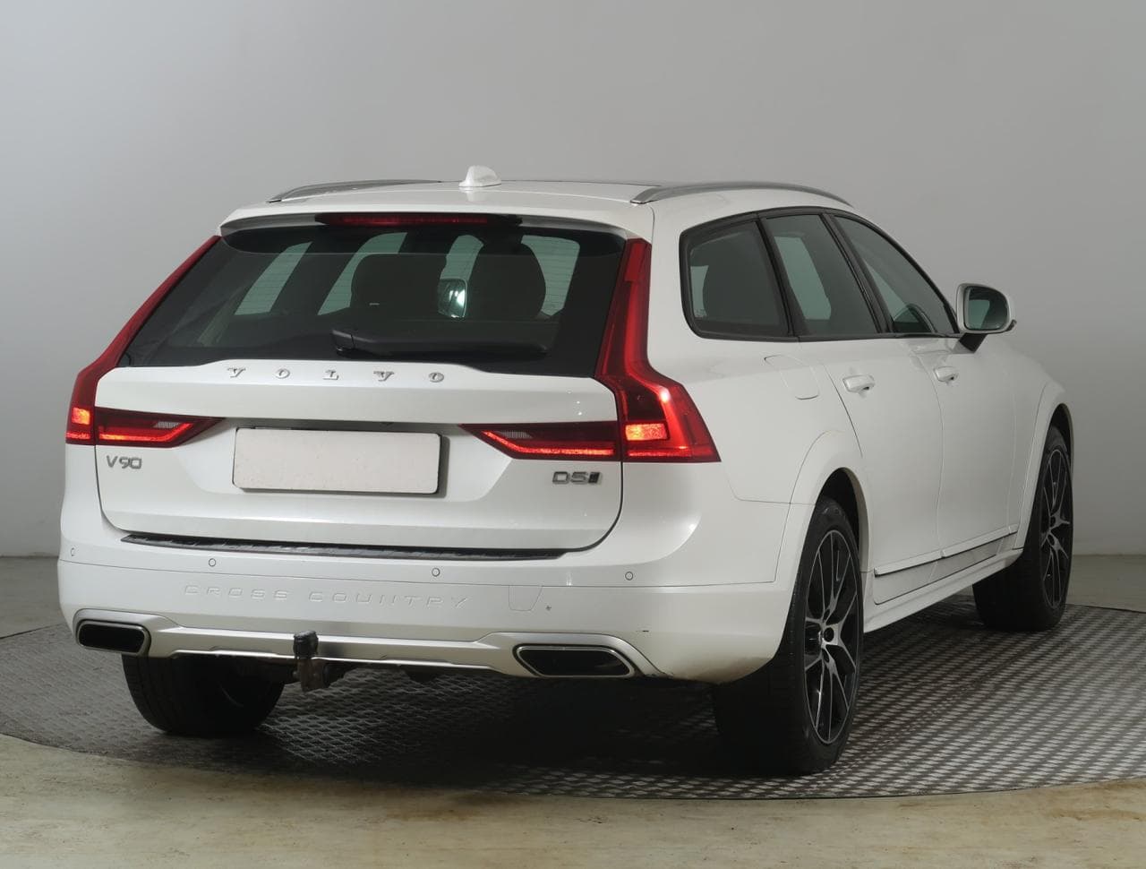 2019 Volvo V90 - 7