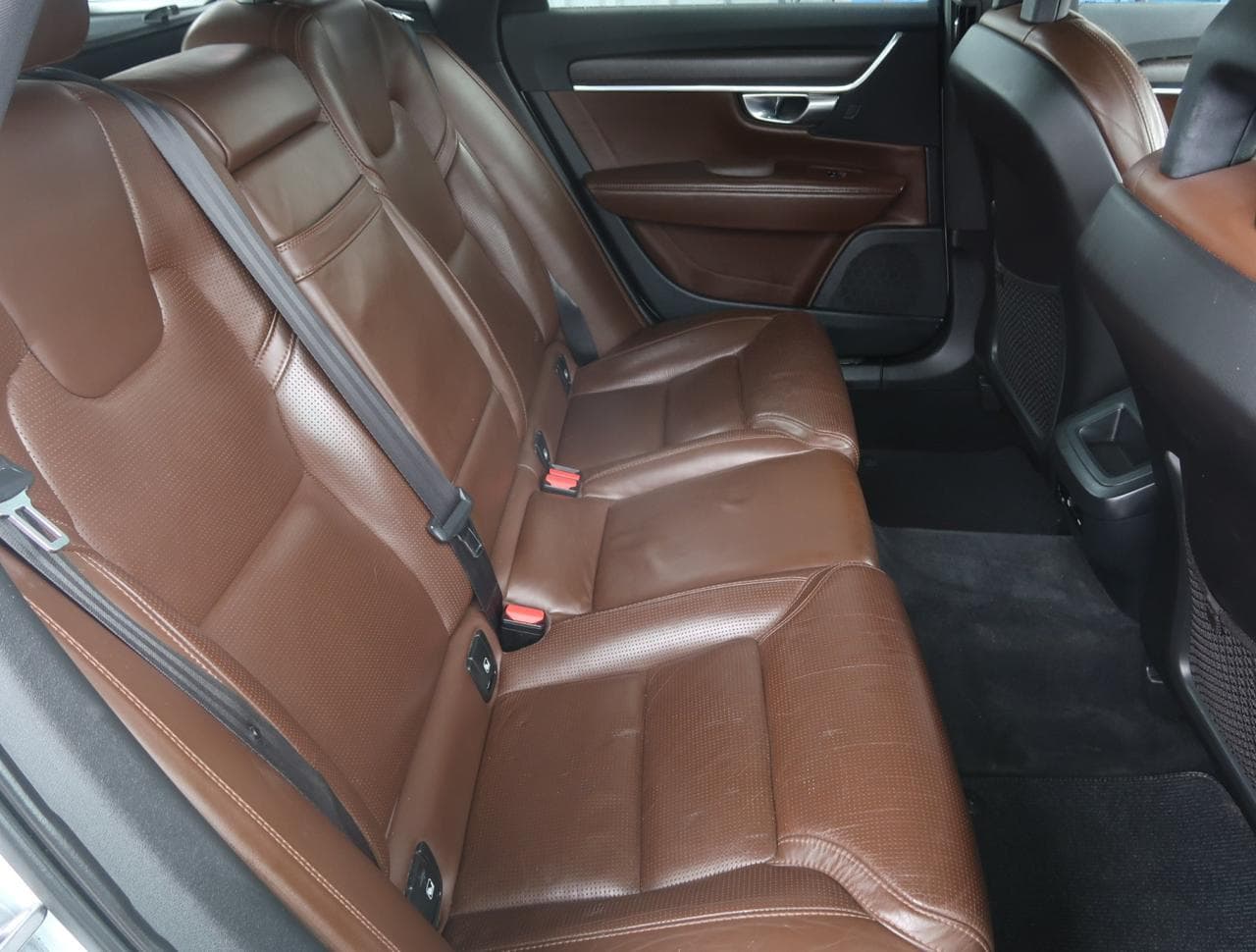 2019 Volvo V90 - 13
